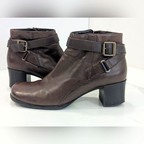 Covington Women Fawn Brown Leather Zip Ankle buttery soft Boot Bootie Shoe sz 7M - Picture 1 of 12